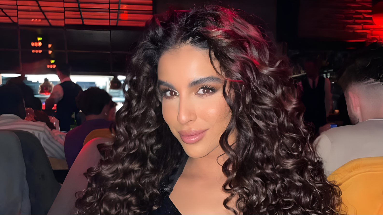 Zoe Bayona, de 'La isla de las tentaciones', responde a los que la llaman anoréxica: "Hay personas que sufren y con problemas"