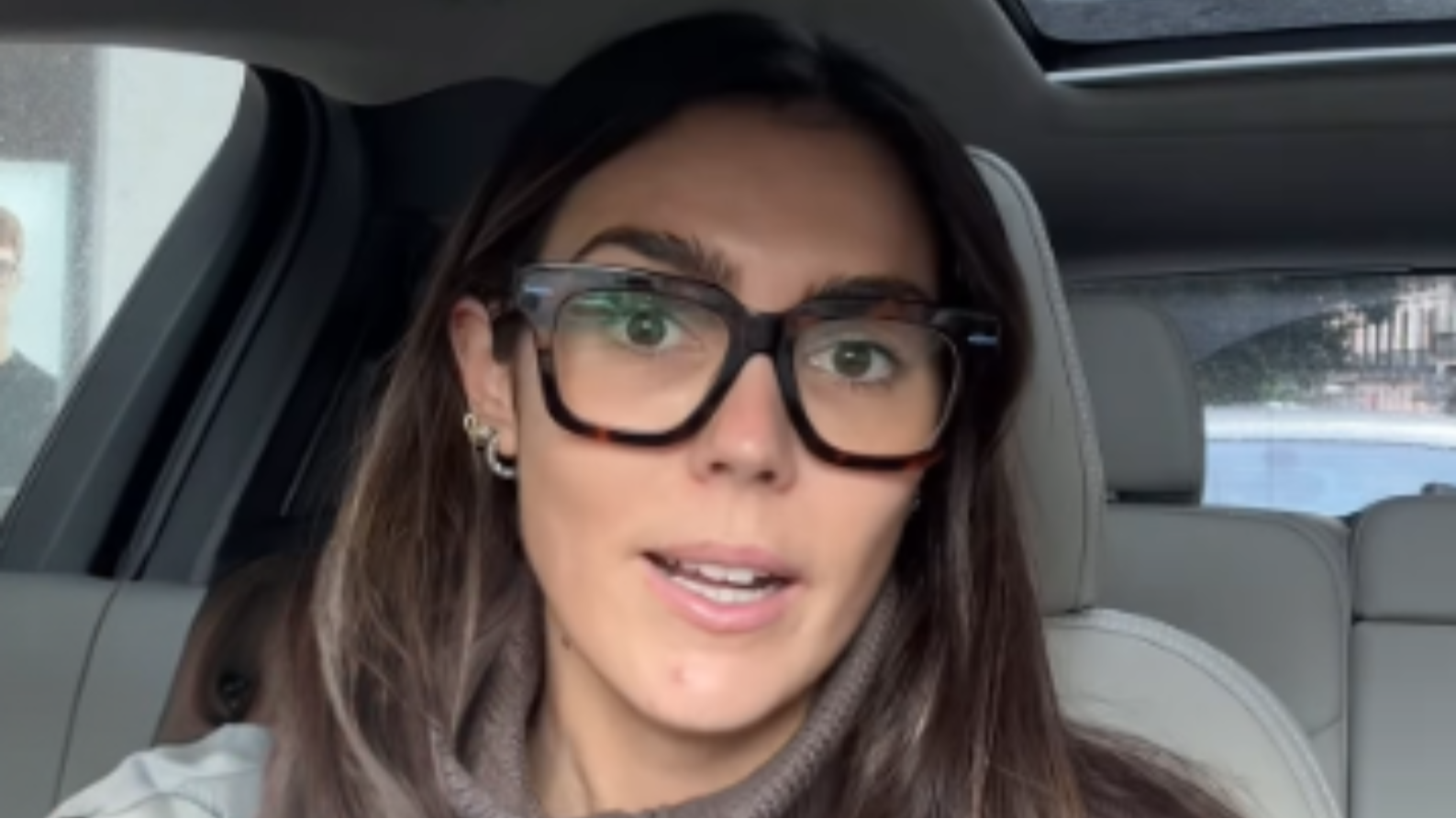 Anna Ferrer Padilla advierte a sus seguidores sobre una estafa que están haciendo a su nombre: “Mucho cuidado”