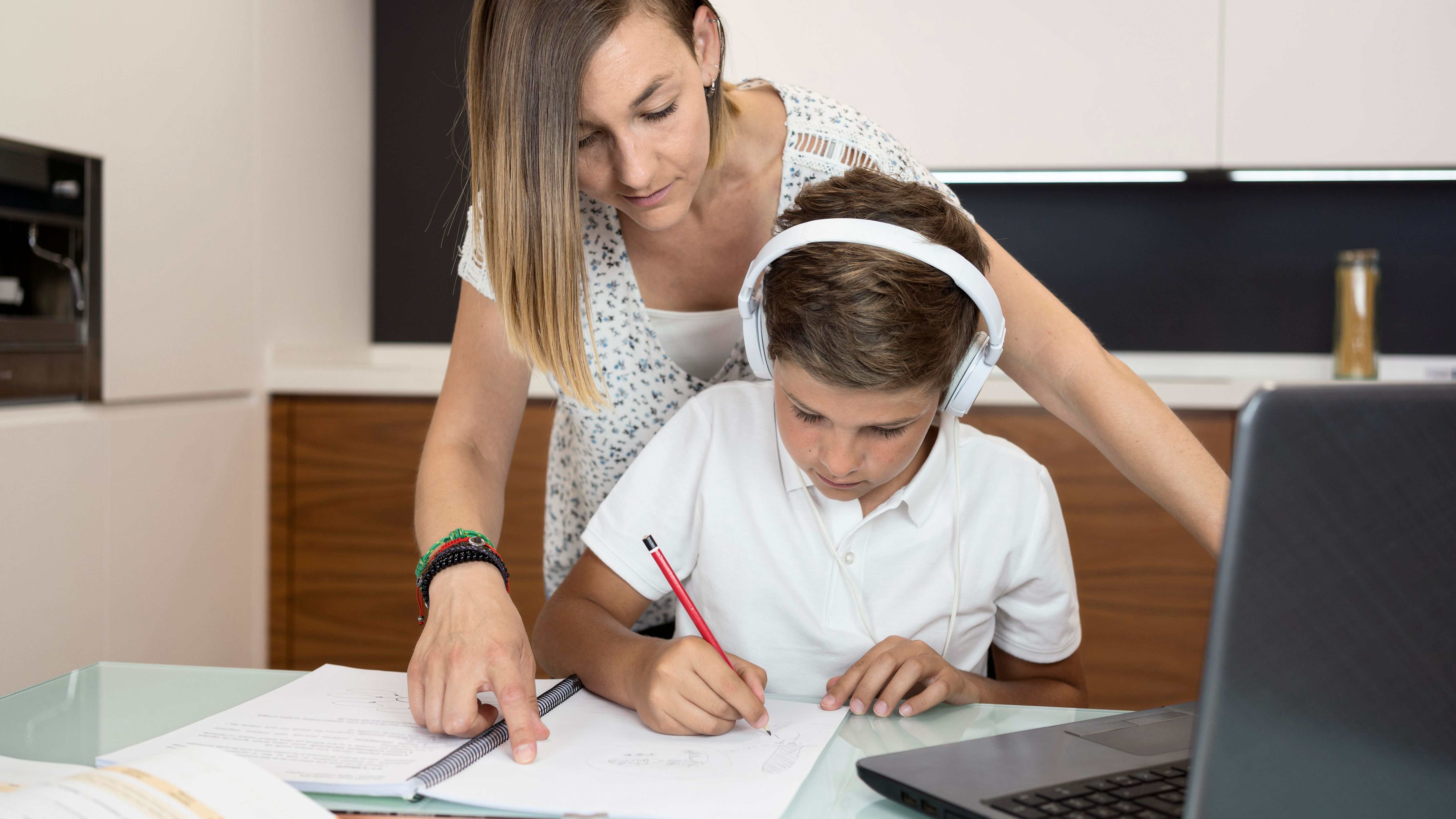tareas escolares