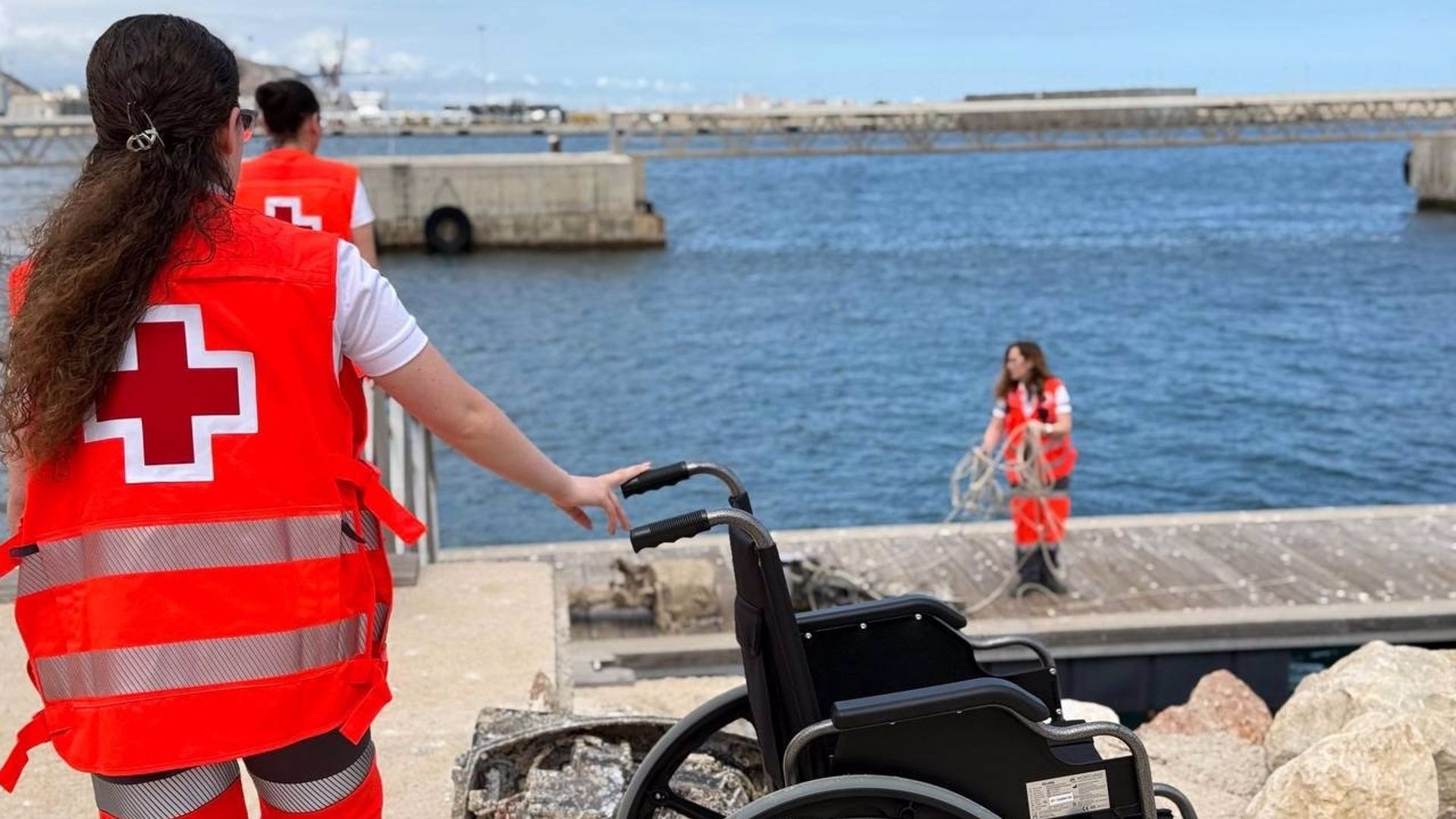 Voluntarios Cruz Roja