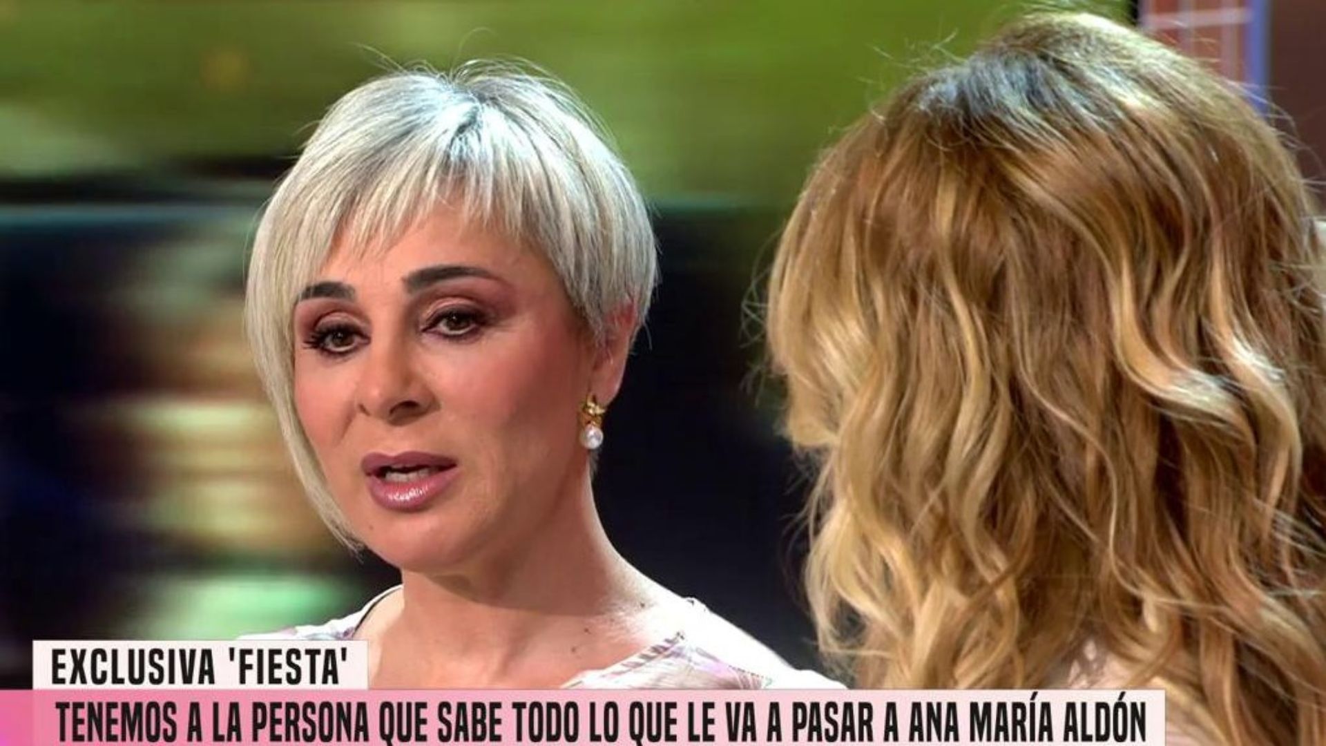 Ana María Aldón reaparece y se rompe al hablar de la muerte de su sobrina: "Está siendo un drama" Fiesta 2025 Top Vídeos 630