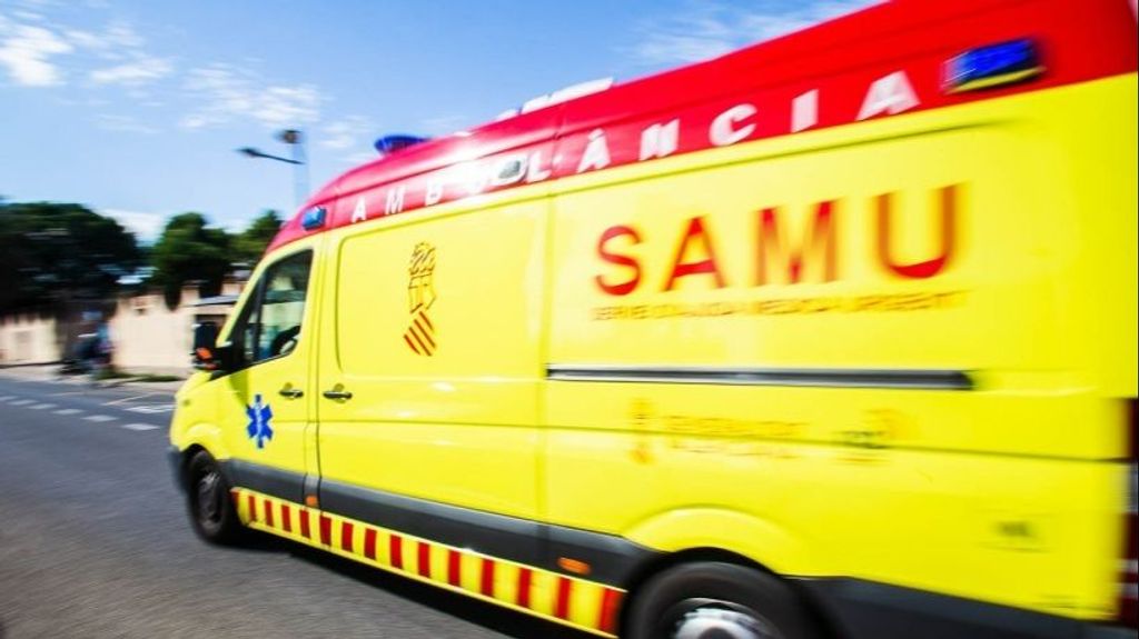 Imagen de archivo de una ambulancia de SAMU