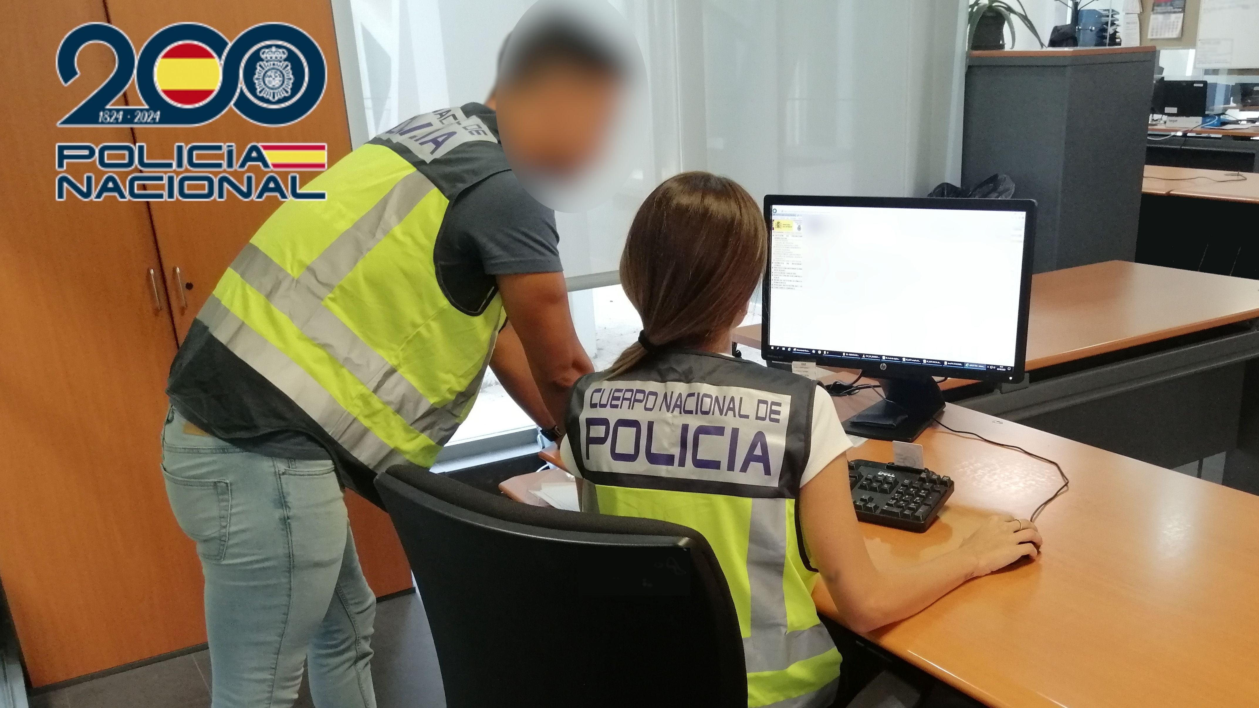 Investigadores de la Policía Nacional Investigadores de la Policía Nacional