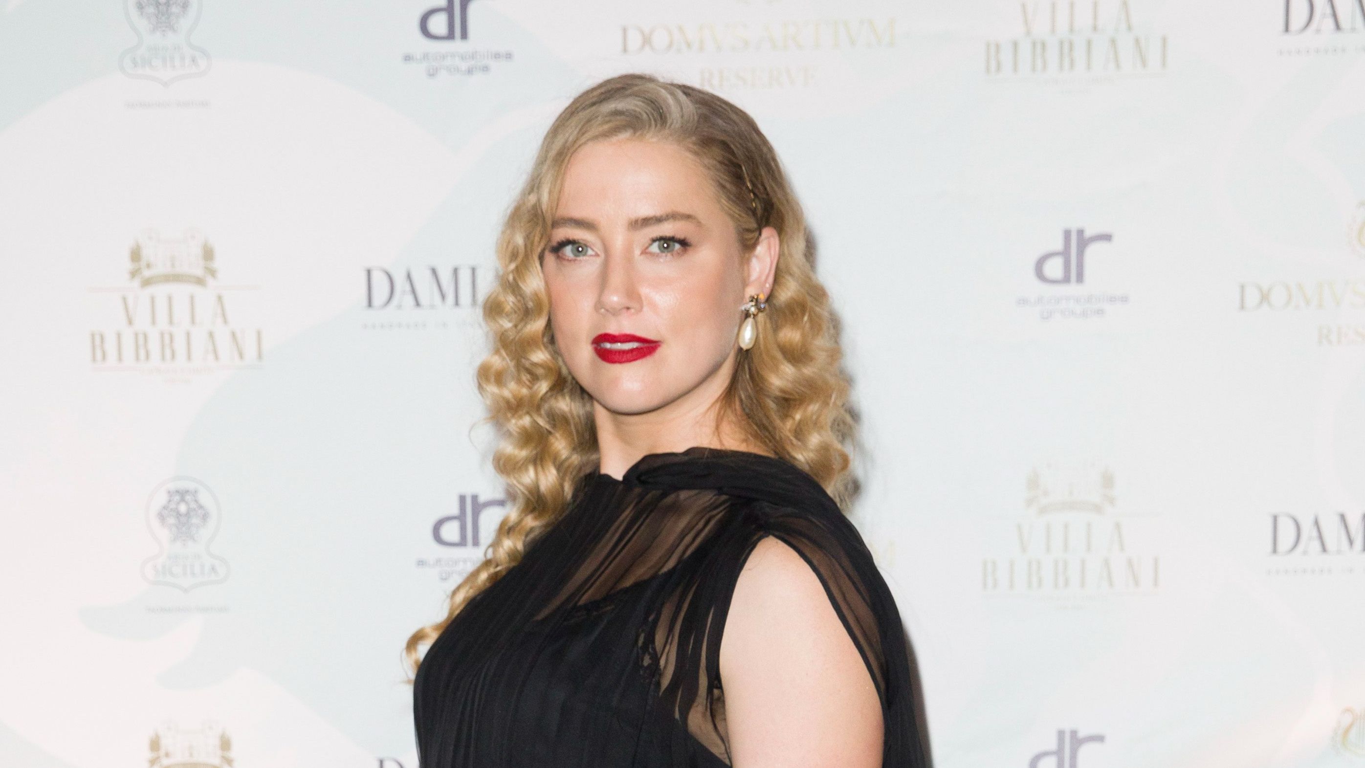 La actriz Amber Heard vive en El Viso. FUENTE: Pexels
