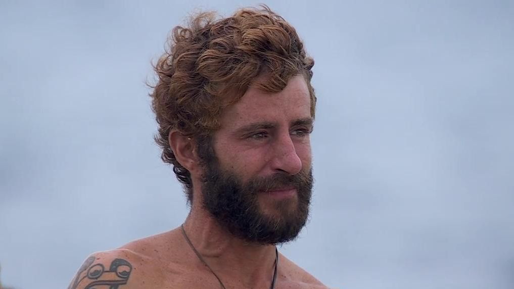 Pelayo Díaz rompe en llanto al recordar la muerte de David Delfín en el puente de las emociones: "Siento que está de viaje y que en algún momento volverá"