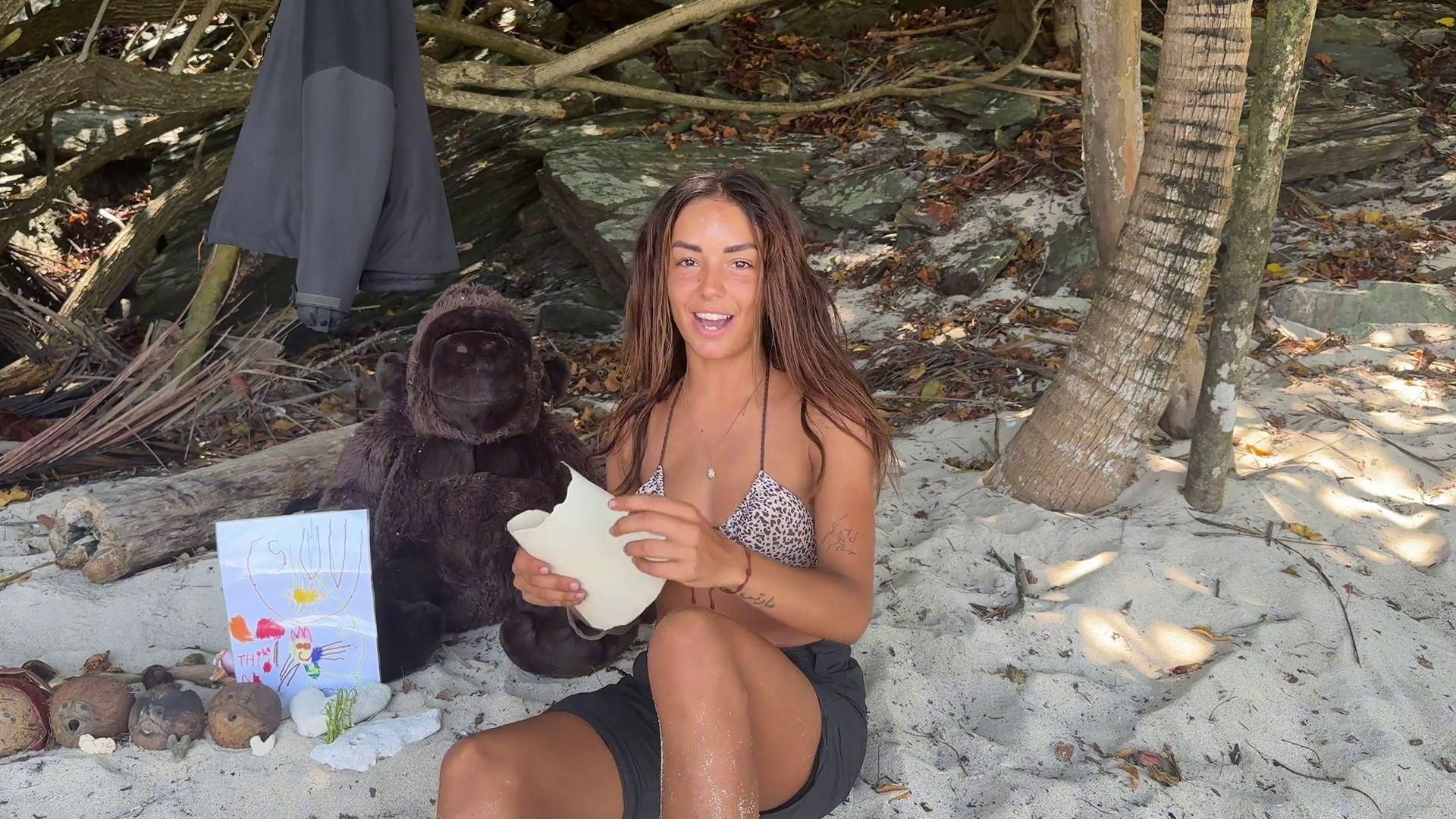 Los supervivientes valoran su nueva vida en Playa Calma y Playa Furia: de “una maravilla” a “un infierno”