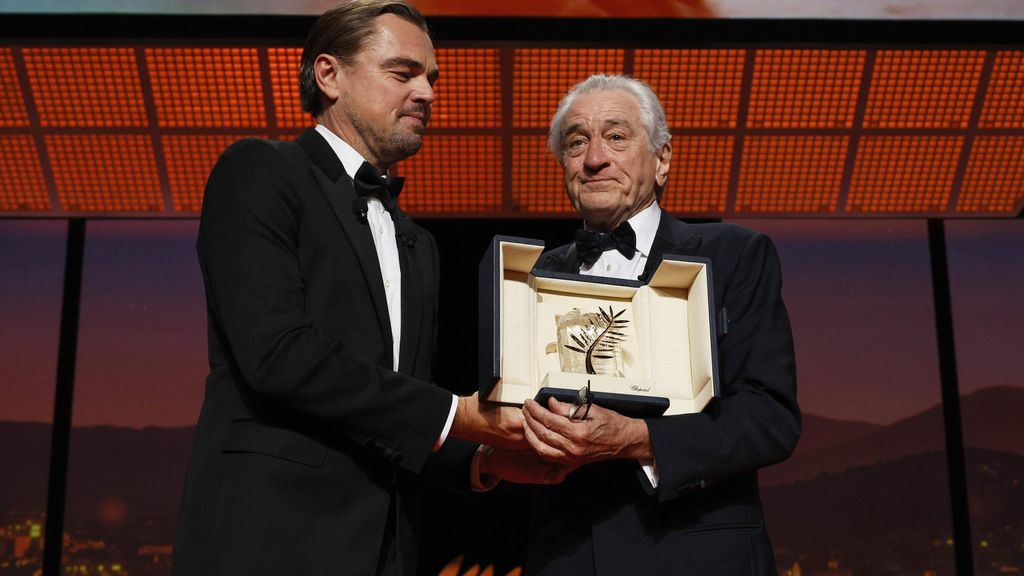 Robert de Niro recibiendo la Palma de Oro Honorífica en el Festival de Cannes 2025