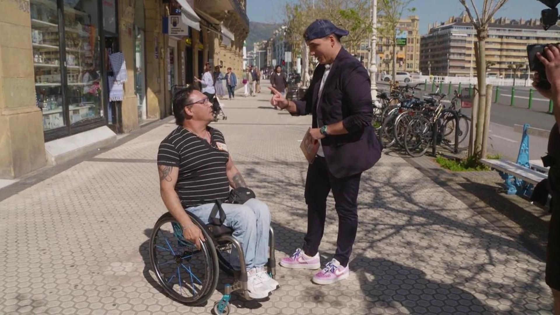 La historia de superación de un concursante en silla de ruedas deja emocionado a Xuso Jones: "Eres un gran ejemplo"