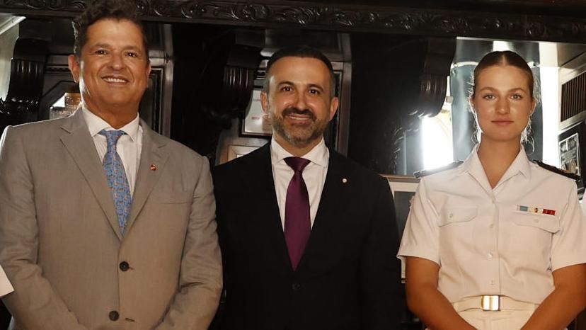 Carlos Vives acude a un almuerzo con la princesa Leonor en el Juan Sebastián de Elcano