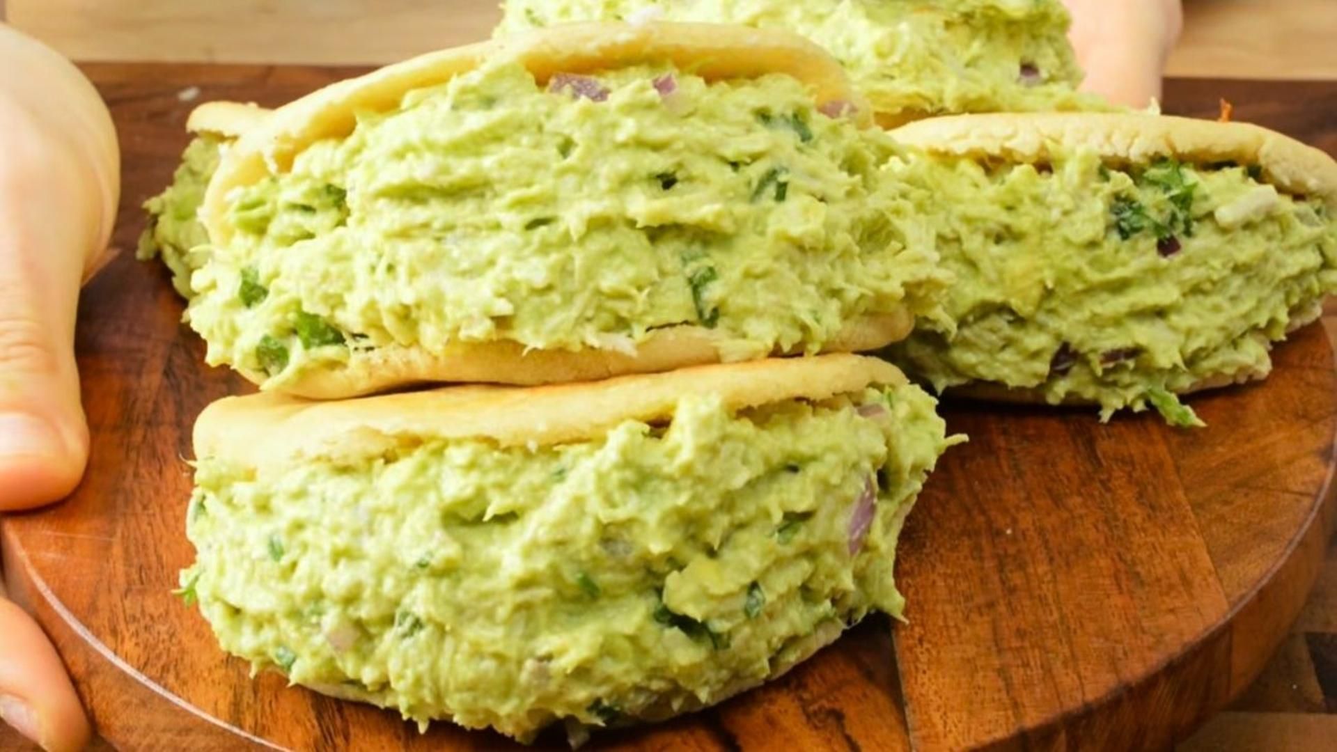Arepas reina pepiada saludables: la receta fácil para llevarte a la oficina (o triunfar en casa)