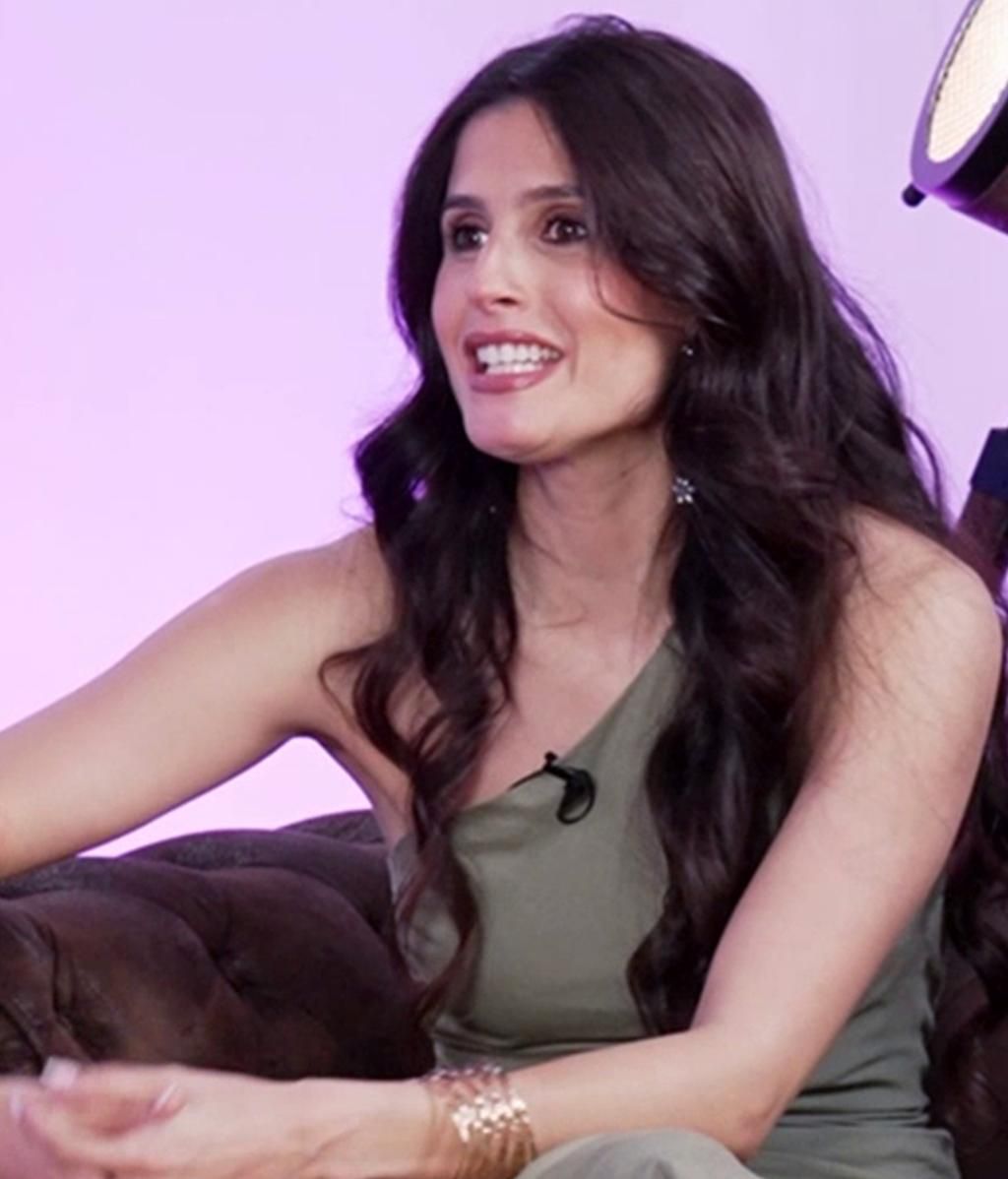 María Sánchez le dedica unas emotivas palabras a su suegra Carmen Borrego En las mejores familias Temporada 2 Top Vídeos 97