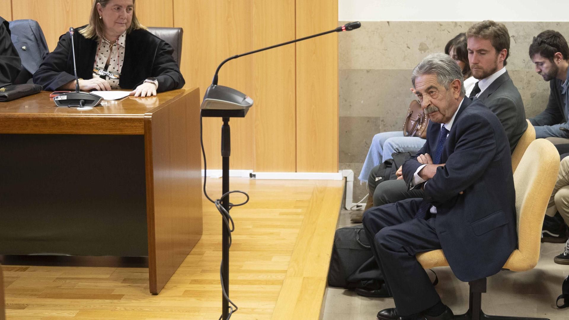 Revilla se reafirma en sus palabras sobre el rey emérito: "No puede decir que he mentido"