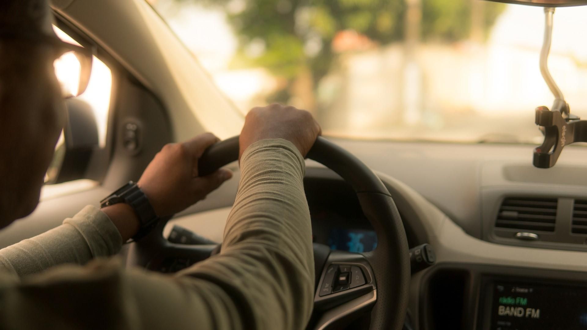 Si pierdes algo en un coche de Uber en España, ponte en contacto con el conductor.
