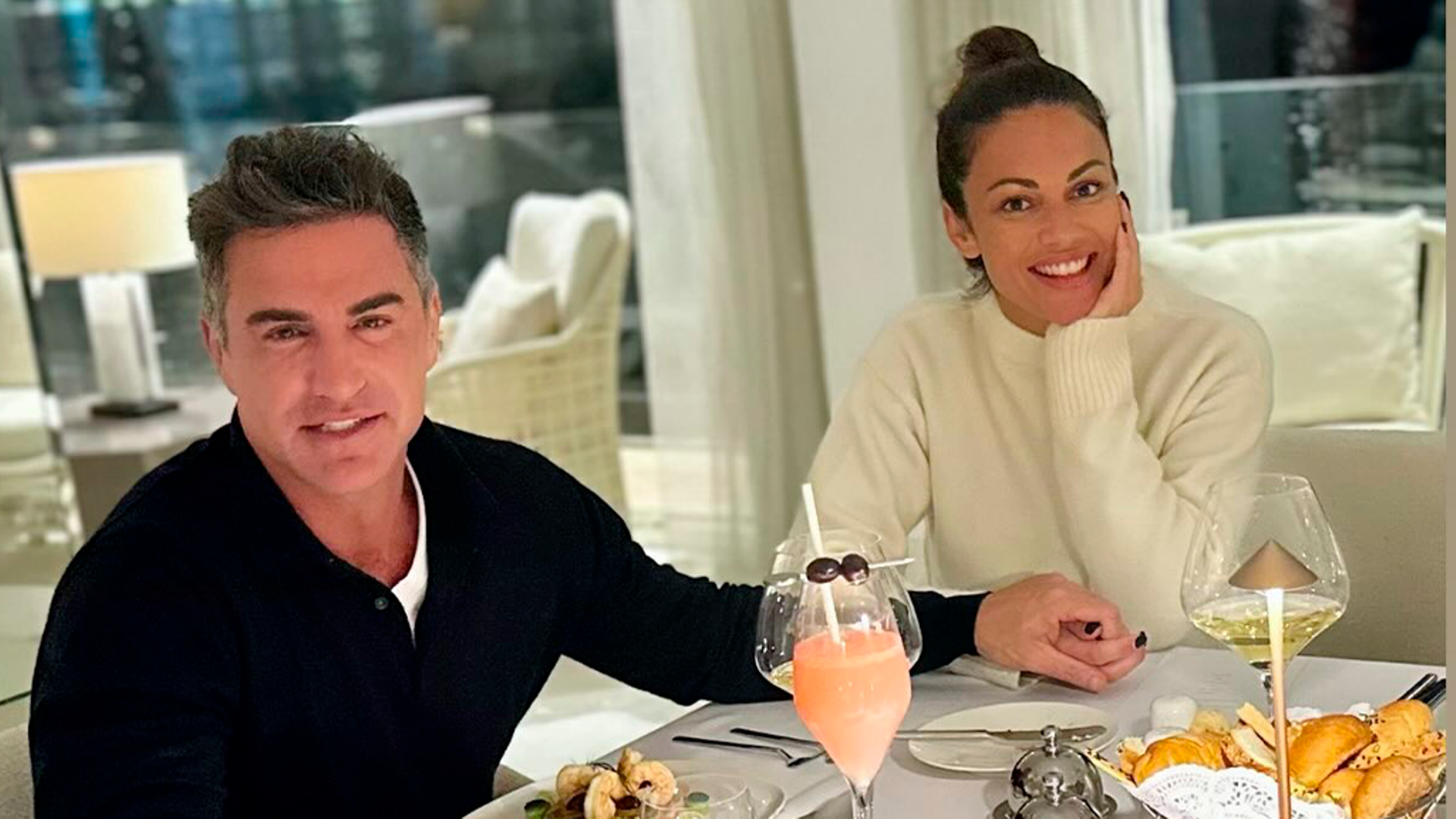 Lara Álvarez y Perico Durán en un story de la presentadora