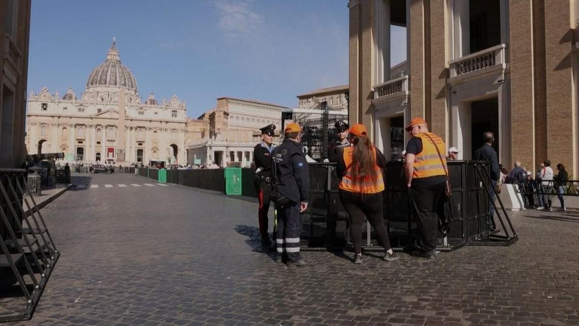 Roma, preparada para la misa que dará inicio oficial al pontificado de León XIV