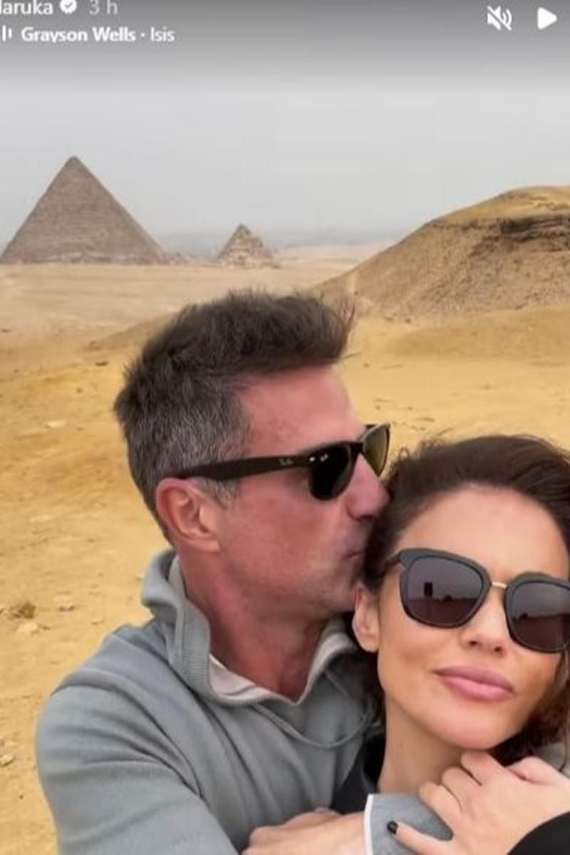 Un 'storie' de Lara Álvarez con su novio, Perico Durán