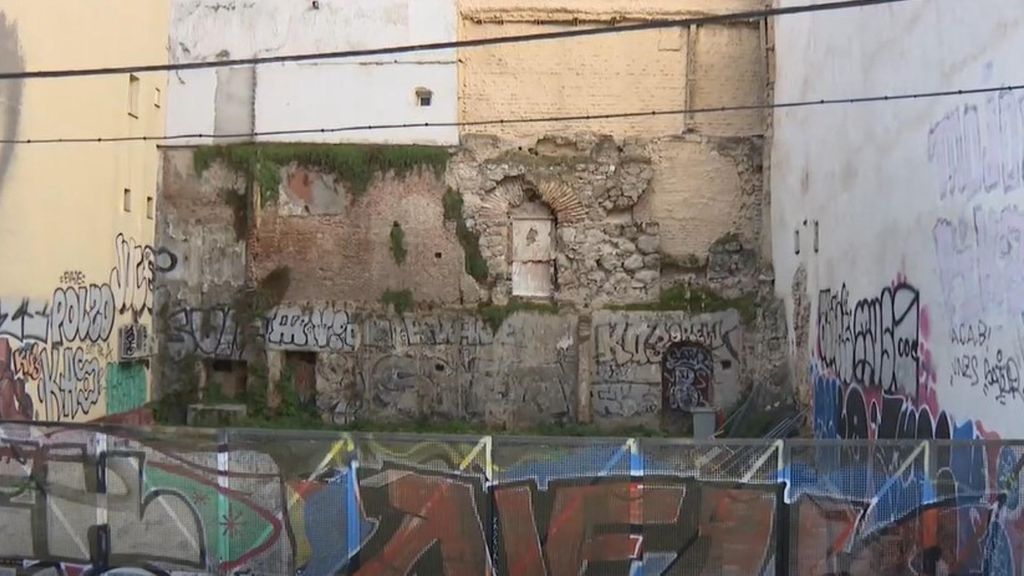 Grafitis en el patrimonio de Madrid