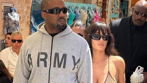 Kanye West y Bianca Censori, semidesnuda, en Mallorca: las fotos de su