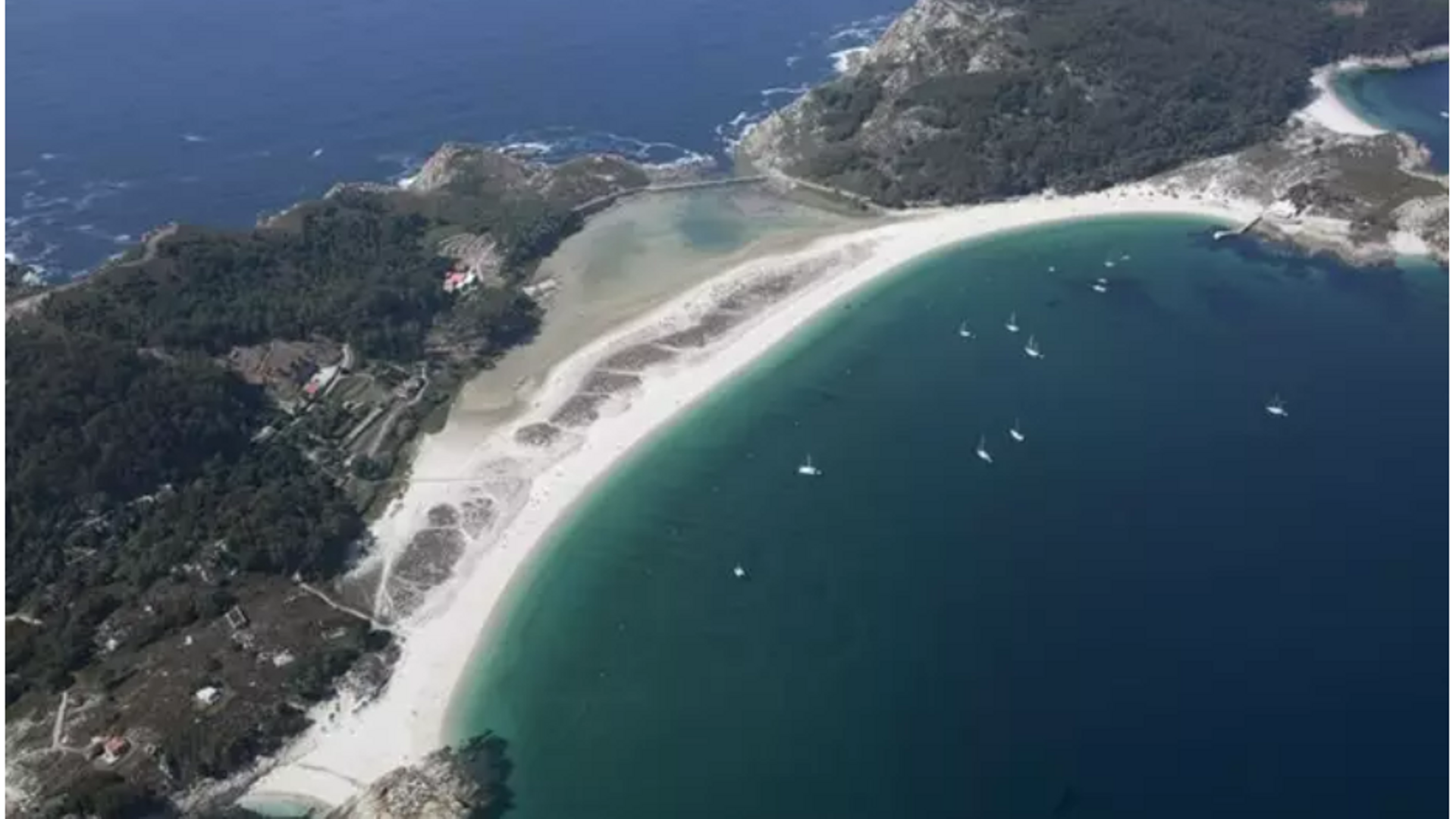 La única playa española entre las 50 mejores del mundo: no está ni en Canarias ni en Baleares