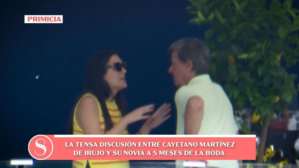 socialite 899
