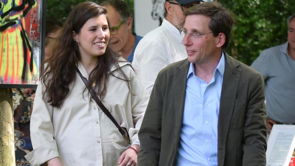 Teresa Urquijo y José Luis Martínez Almeida en el Global Champions Tour de hípica celebrado en el Club de Campo, a 18 de mayo de 2025, en Madrid (España)