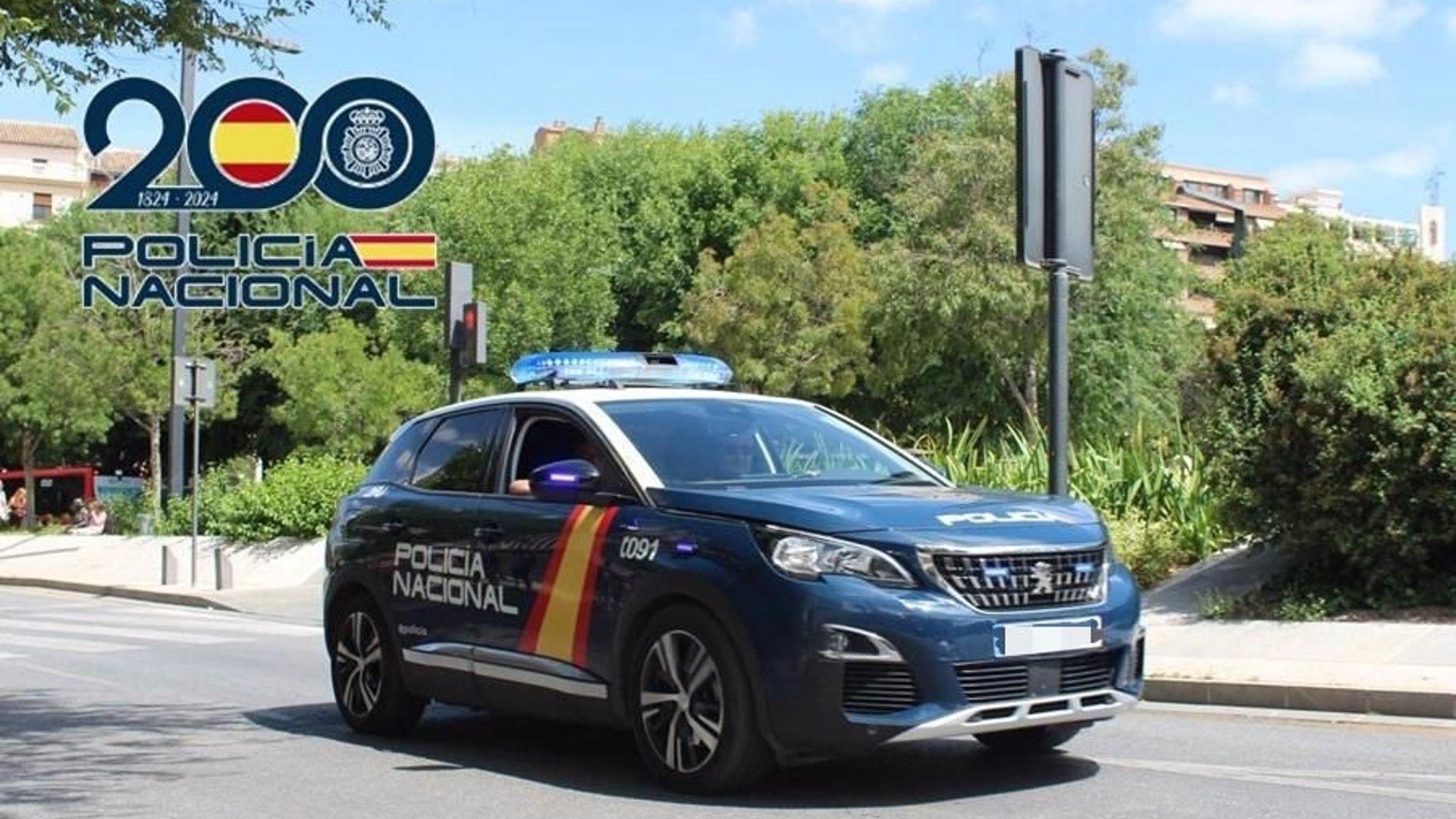 Un vehículo de la Policía Nacional