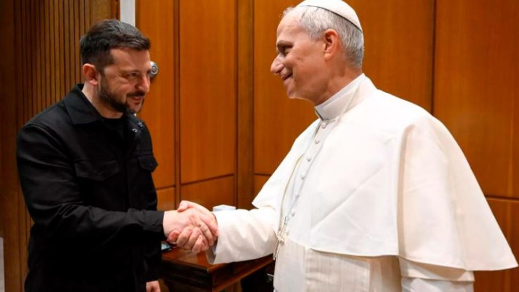 Zelenski agradece al papa la disposición del Vaticano para acoger conversaciones con Rusia