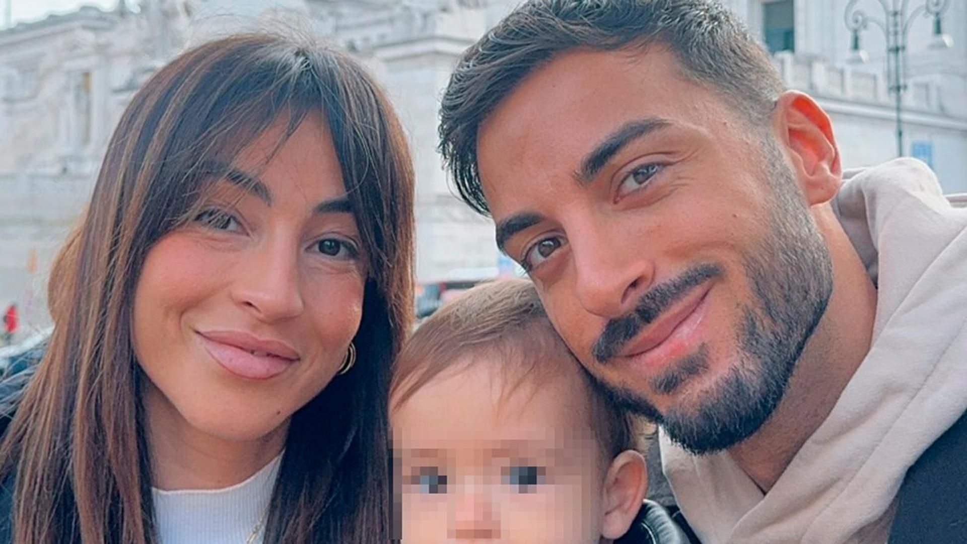 Ana y Borja con su hijo Luca