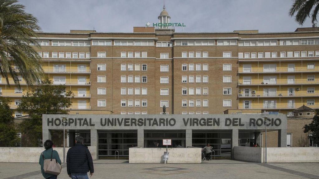 Archivo - Imágenes de recurso del Hospital Universitario Virgen del Rocío.