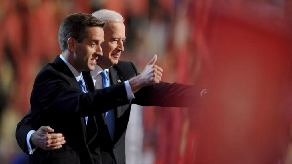 El cáncer golpea de nuevo a los Biden: su hijo Beau falleció de tumor cerebral en 2015