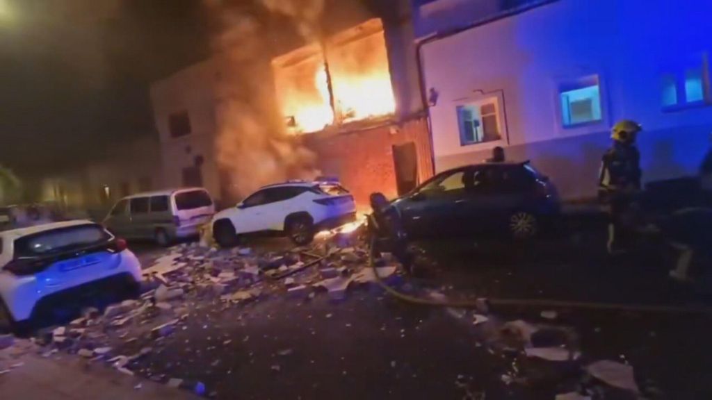 Una persona muere en un incendio tras una explosión de una vivienda en La Laguna, Tenerife