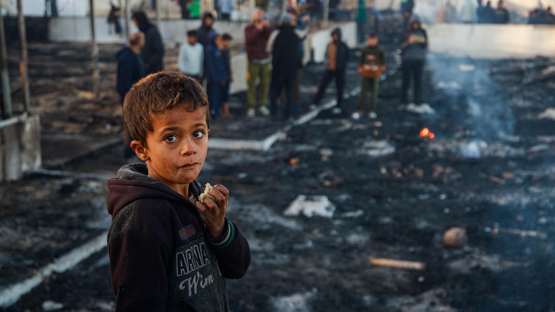 La ONU alerta de que 14.000 niños están en riesgo de morir en las próximas 48 horas si no entra ayuda humanitaria en Gaza