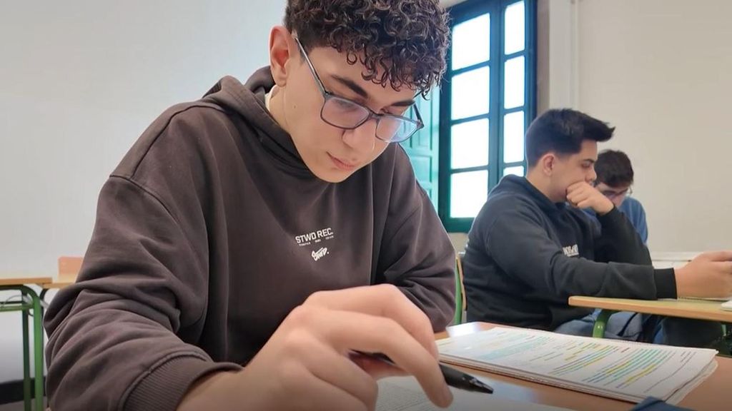PAU 2025: los correctores desvelan las claves para hacer una buena selectividad