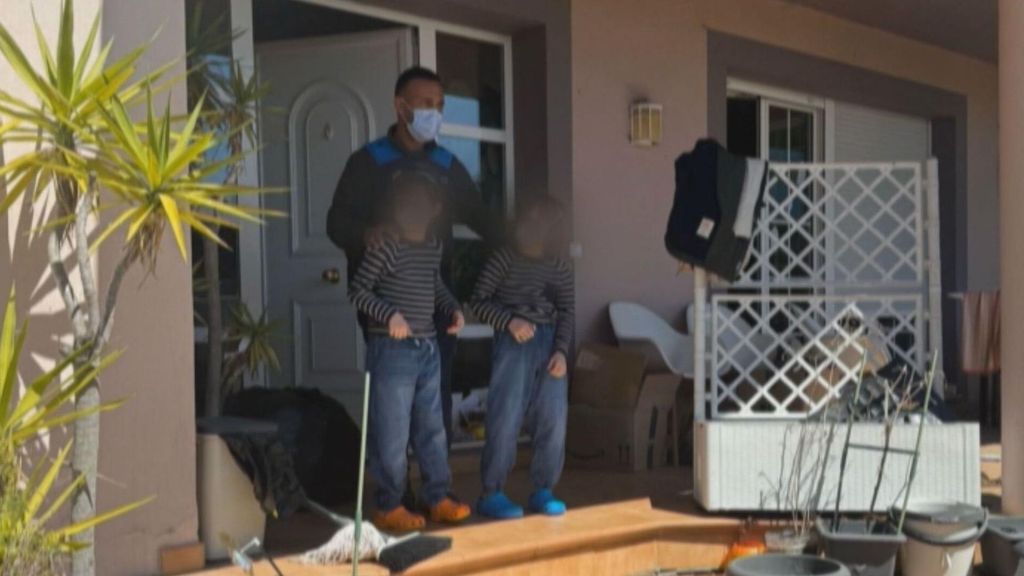 La vida de los niños encerrados por sus padres en Oviedo