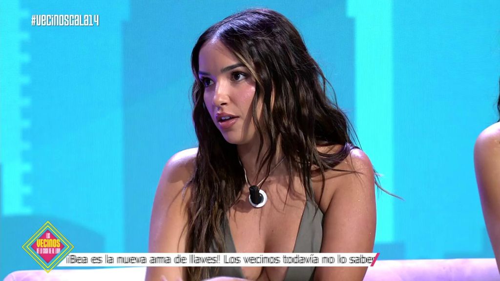 Lucía Sánchez regresa a plató y se sincera sobre sus sentimientos hacia Gerard tras su tonteo con Bea: “Ya no me parece ni guapo”  Los vecinos de la casa de al lado Gala Temporada 2 Top Vídeos 1570