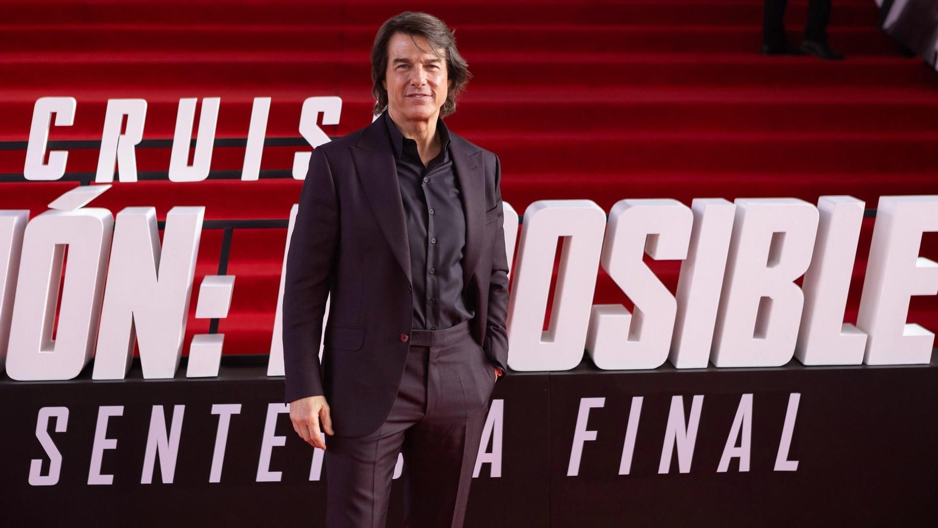 Tom Cruise.