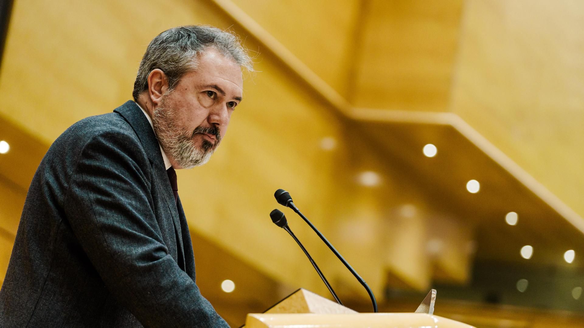 El senador del PSOE Juan Espadas
