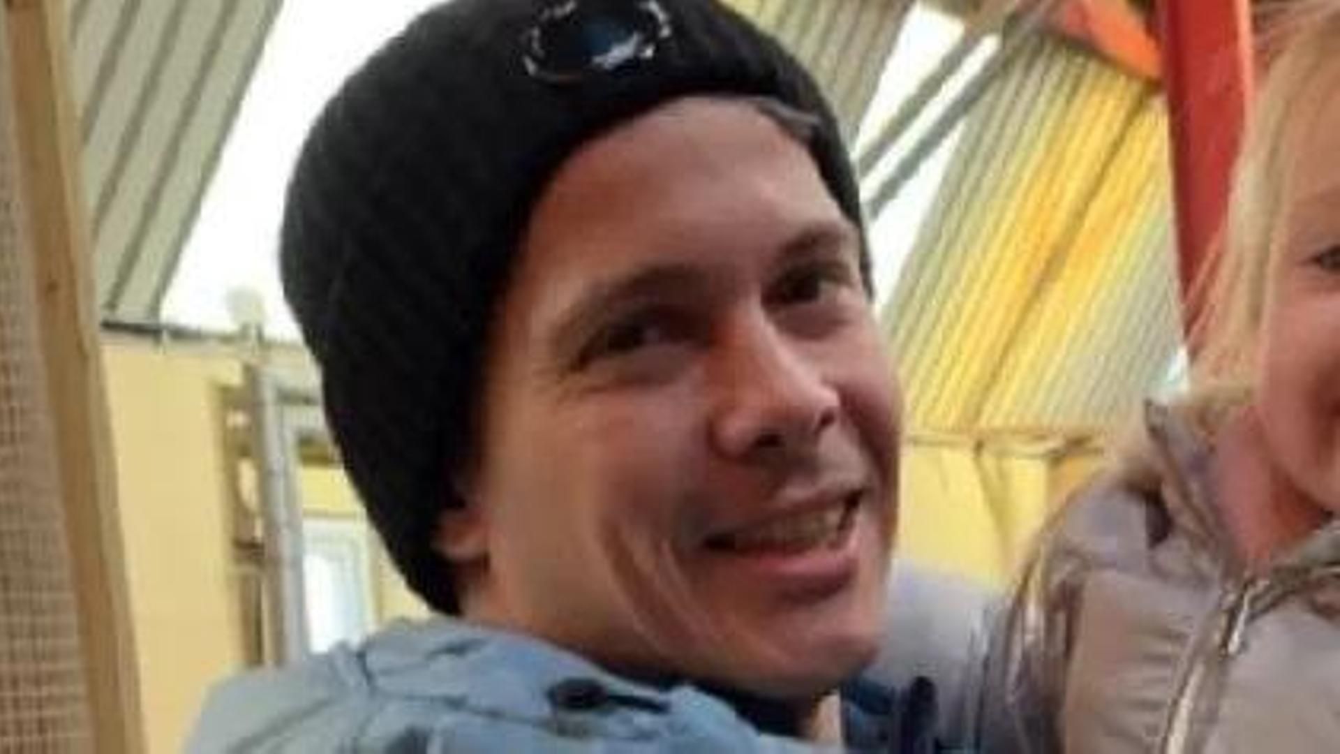 Brett Dryden, un británico de 35 años afincado en Mojácar desde hacía cinco años, fue hallado muerto