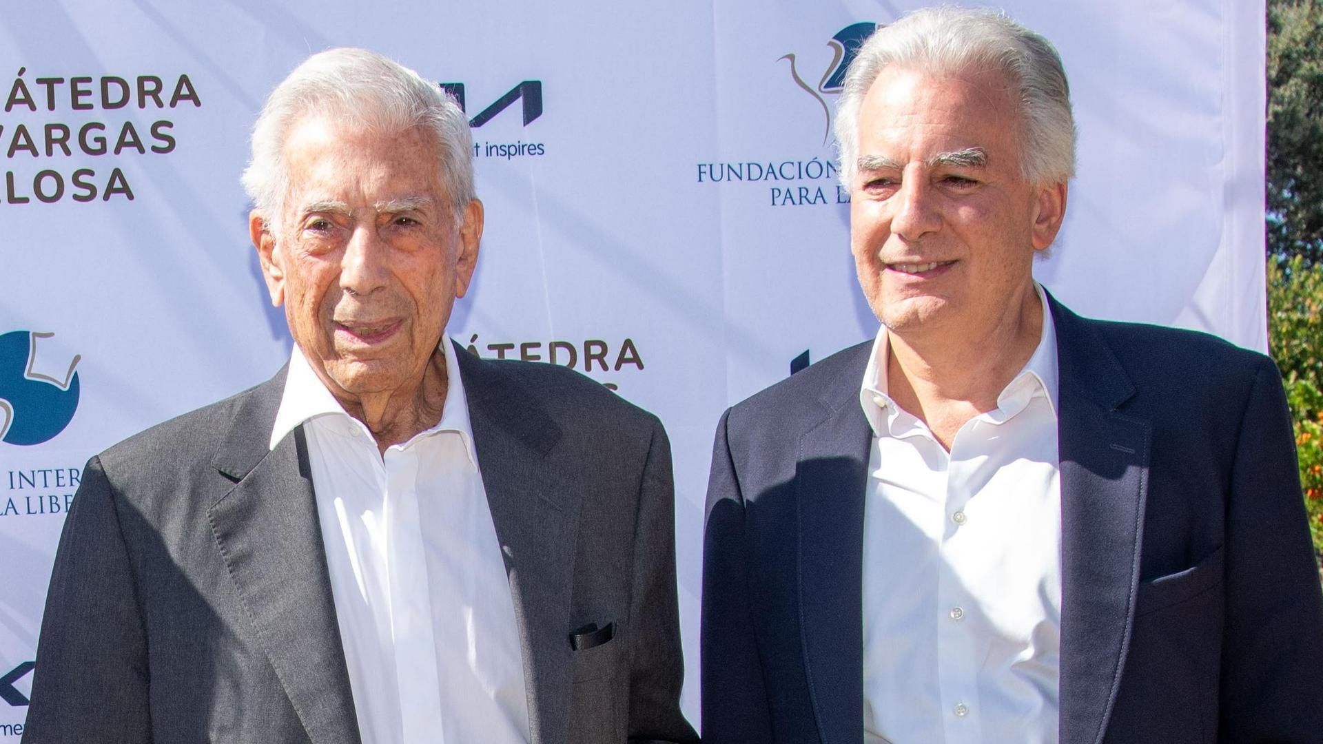 EuropaPress 6645503 i d gonzalo vargas llosa nada chedid mario vargas llosa alvaro vargas llosa