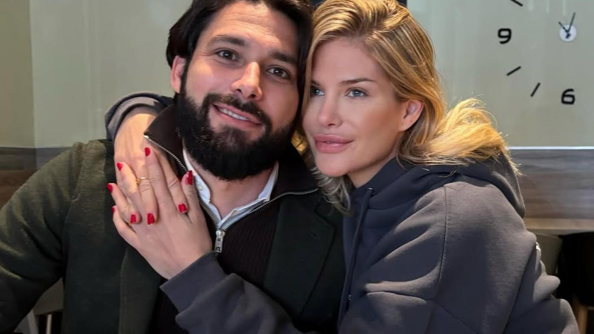 Jota y Ajla Peleteiro Jota y Ajla Peleteiro