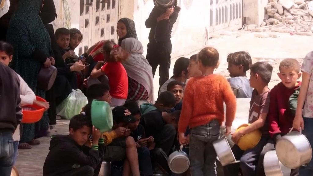 La escasez de comida y ayuda dispara la desesperación y el hambre en la población de la Franja de Gaza