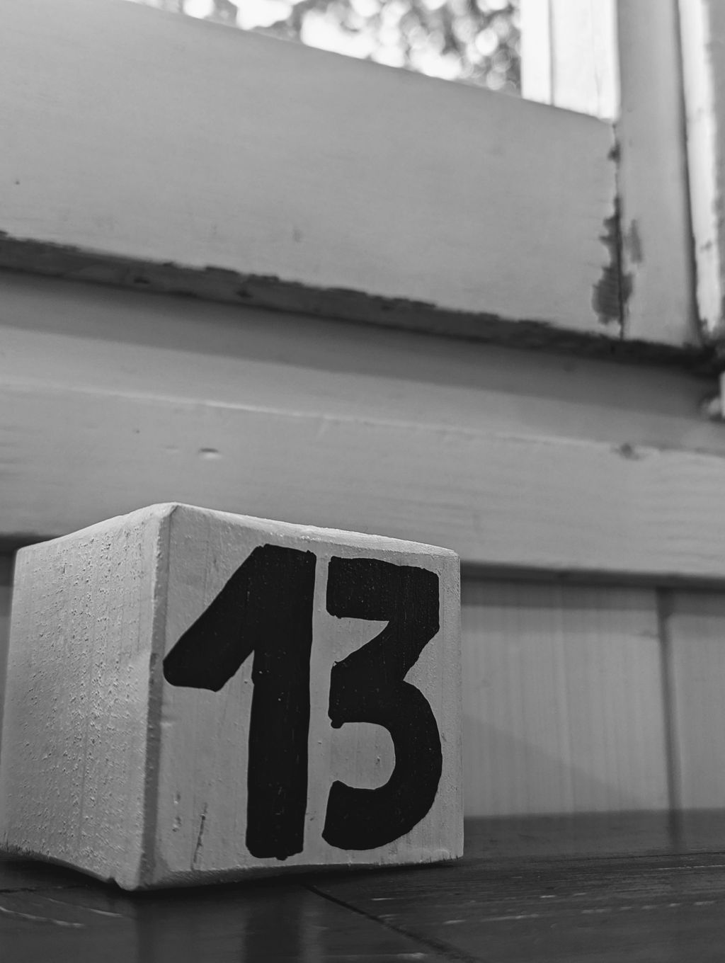 numero 13 mala suerte unsplash