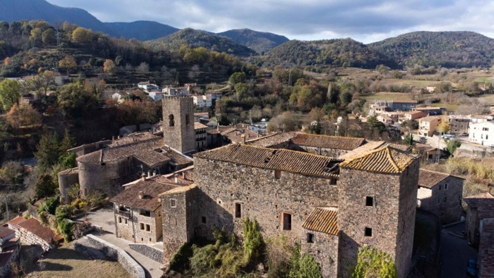 Castillo de Santa Pau