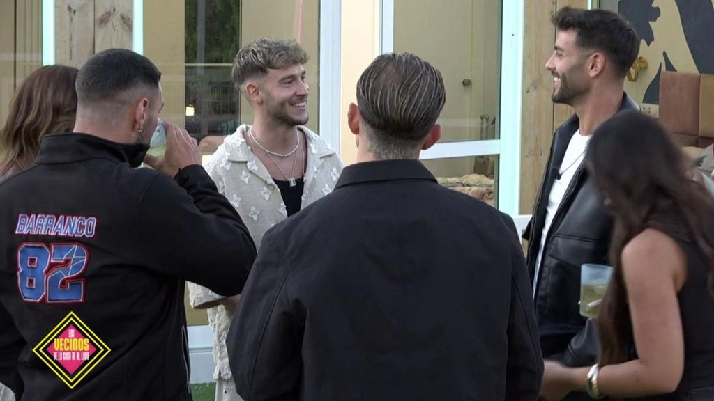 Gerard y David Vaquero hablan de Alba: "Ella estaba muy enamorada" Los vecinos de la casa de al lado Temporada 2 Top Vídeos 1600