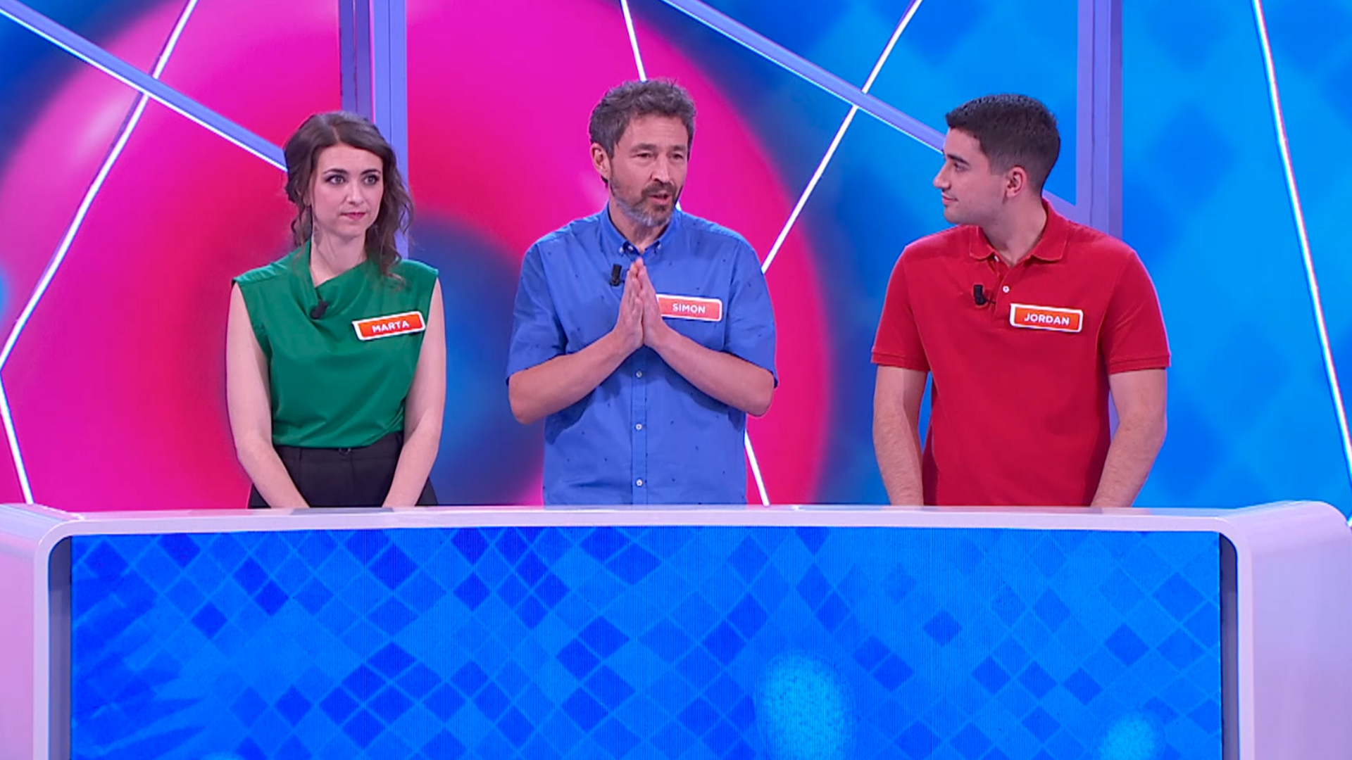 El emotivo gesto de 'Familia de profes' en 'Reacción en cadena'