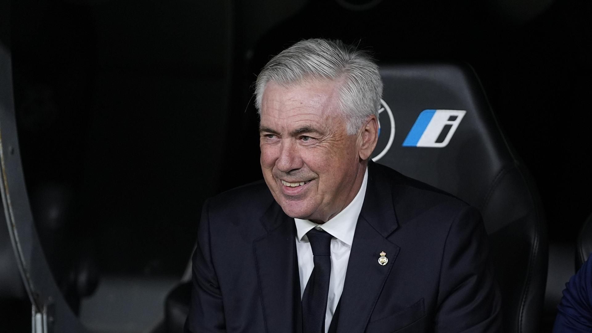 El entrenador del real Madrid, Carlo Ancelotti, en el Santiago Bernabéu