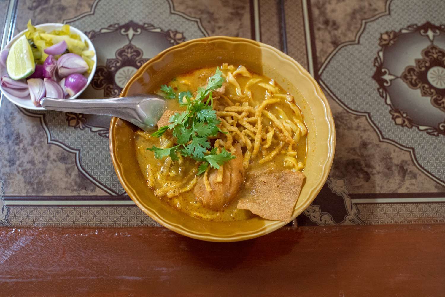 El khao soi en su versión tradicional