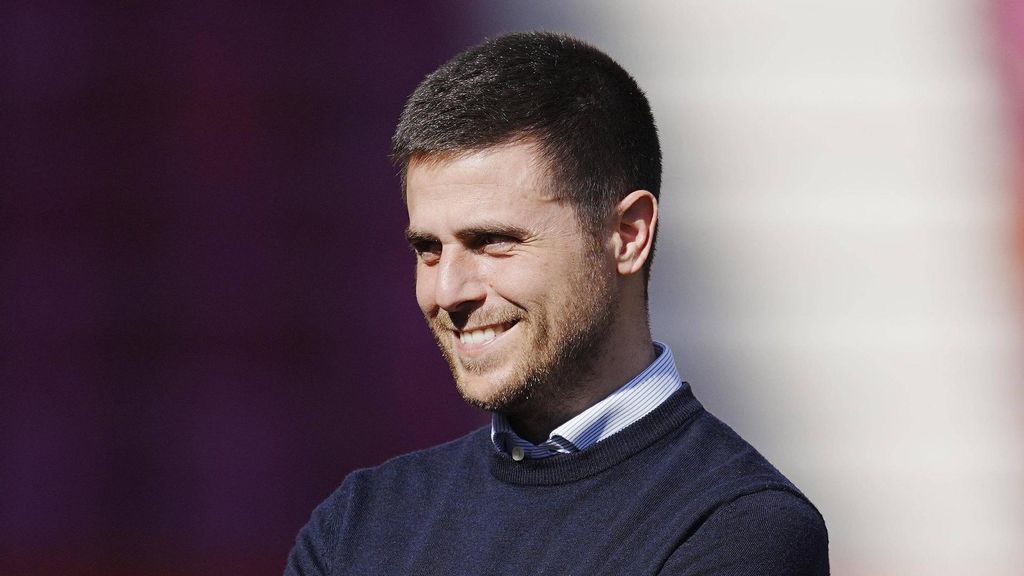 El Real Zaragoza ronda a Alessio Lisci por si no renuevan a Gabi Fernández