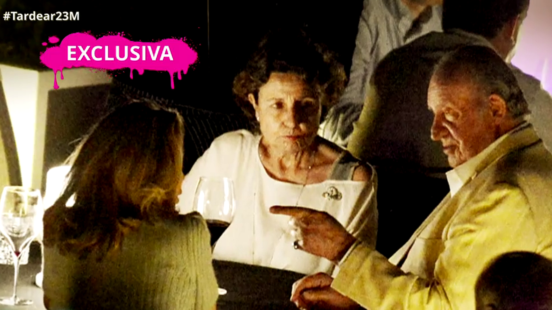 Exclusiva | Las imágenes de la cena secreta del rey emérito meses antes de abandonar España