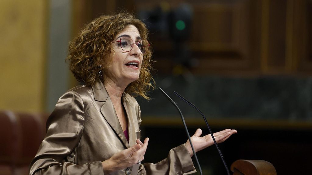 La vicepresidenta María Jesús Montero